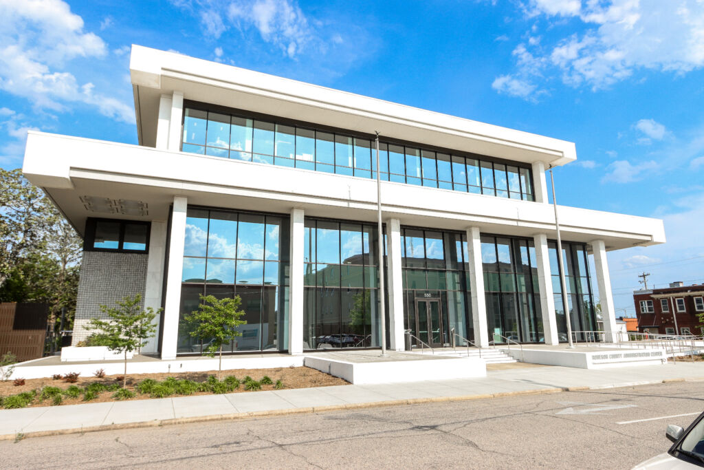 ROBESON COUNTY ADMINISTRATION CENTER Metcon Buildings Infrastructure ROBESON COUNTY ADMINISTRATION CENTER Metcon Buildings Infrastructure